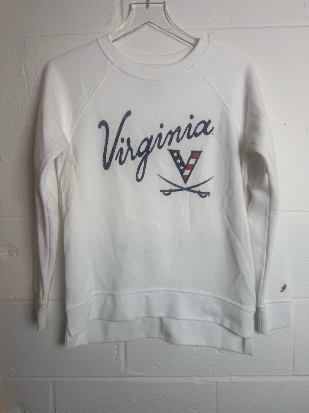 League UVA Virginia Cavaliers USA Flag Logo Crewneck Sweatshirt Small NCAA Patri